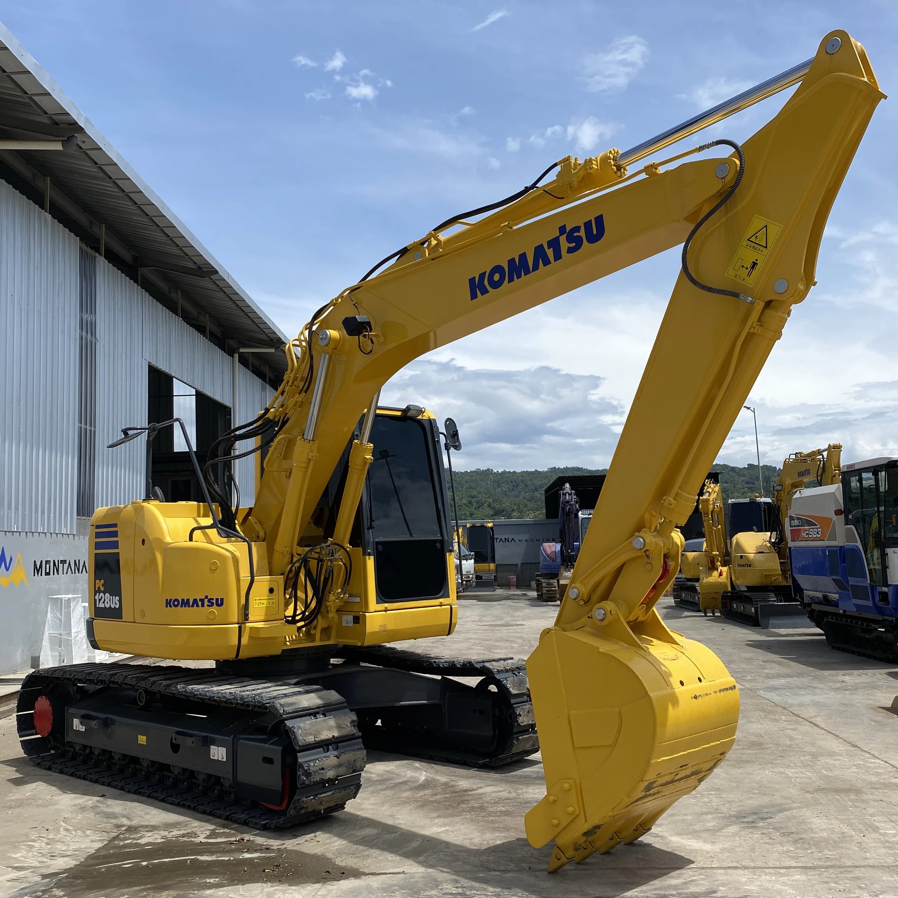 Komatsu PC128US-8